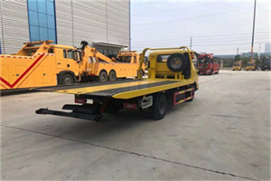 常州非事故拖车